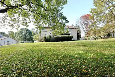 11 Golar Drive, Monsey, NY 10952 - Photo 27