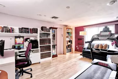 21 Briarcliff Drive, Monsey, NY 10952 - Photo 19