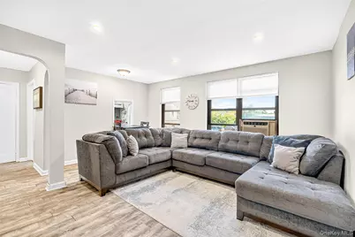 340 Richbell Road #B4, Mamaroneck, NY 10543 - Photo 11