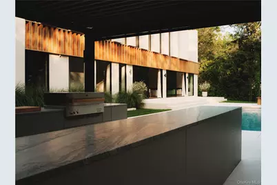 96 Godfrey Lane, Huntington, NY 11743 - Photo 21