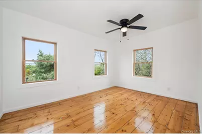 56 Oak Beach Road, Babylon, NY 11702 - Photo 21