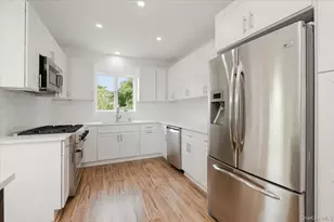 56 Oak Beach Rd, Babylon, NY 11702 - Photo 13