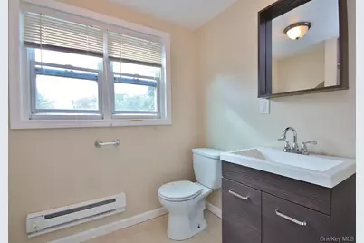 208 Myrtle Ave #UNIT 3, Mahopac, NY 10541 - Photo 9