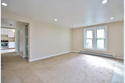 208 Myrtle Ave #UNIT 3, Mahopac, NY 10541 - Photo 3