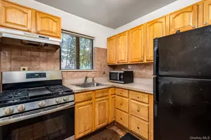 563 Powell St, Brooklyn, NY 11212 - Photo 11