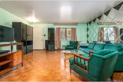 563 Powell Street, Brooklyn, NY 11212 - Photo 5