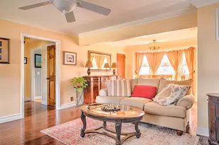 60 Everett St, Patchogue, NY 11772 - Photo 5