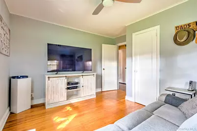 60 Everett Street, Patchogue, NY 11772 - Photo 15