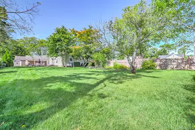 60 Everett Street, Patchogue, NY 11772 - Photo 25