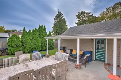 60 Everett Street, Patchogue, NY 11772 - Photo 27