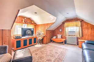 60 Everett St, Patchogue, NY 11772 - Photo 17