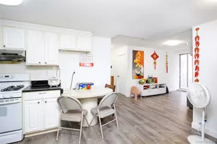 43-17 Union St, Flushing, NY 11355 - Photo 15