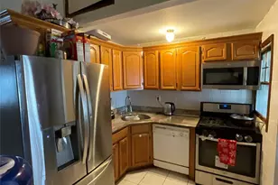 143-36 257th St, Rosedale, NY 11422 - Photo 9