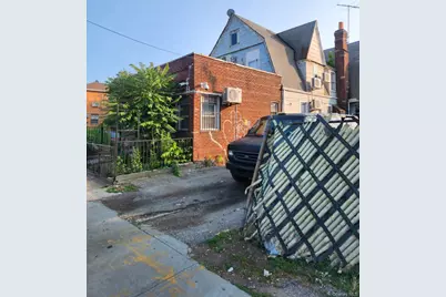 103-16 Van Wyck Expressway, Richmond Hill, NY 11419 - Photo 1