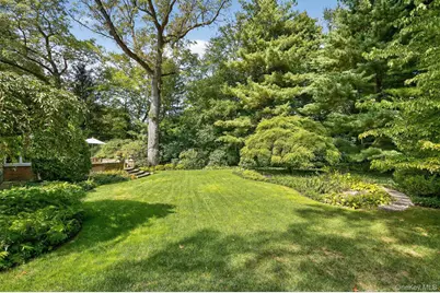 135 Piping Rock Road, Locust Valley, NY 11560 - Photo 35