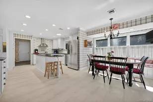 135 Piping Rock Rd, Locust Valley, NY 11560 - Photo 17