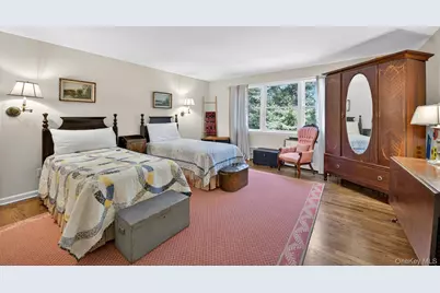 135 Piping Rock Road, Locust Valley, NY 11560 - Photo 25