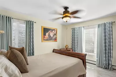 210 Saratoga Boulevard, Island Park, NY 11558 - Photo 21