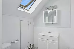 210 Saratoga Blvd, Island Park, NY 11558 - Photo 29