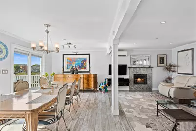 210 Saratoga Boulevard, Island Park, NY 11558 - Photo 17