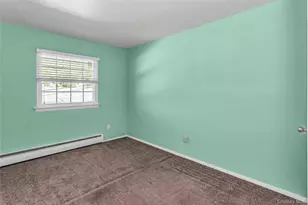 708 Salisbury Park Dr, Westbury, NY 11590 - Photo 21