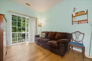 133 Spring Dr, East Meadow, NY 11554 - Photo 23