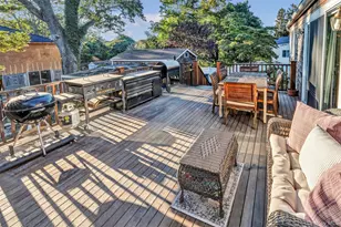 81 Beach Rd, Wading River, NY 11792 - Photo 9