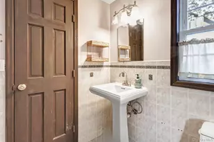 81 Beach Rd, Wading River, NY 11792 - Photo 15