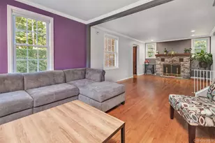 81 Beach Rd, Wading River, NY 11792 - Photo 5