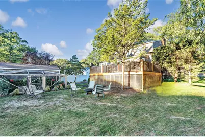 81 Beach Road, Wading River, NY 11792 - Photo 7