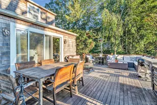 81 Beach Rd, Wading River, NY 11792 - Photo 3