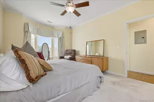 383 Summer Ct, East Meadow, NY 11554 - Photo 25