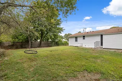 532 Taylor Avenue, Patchogue, NY 11772 - Photo 19