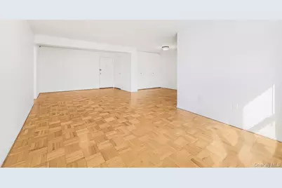 1 Balint Drive #370, Yonkers, NY 10710 - Photo 5