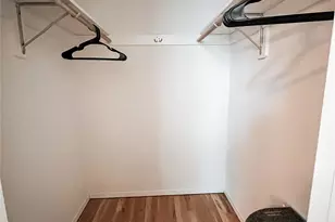 220 Pleasure Dr, Riverhead, NY 11901 - Photo 21