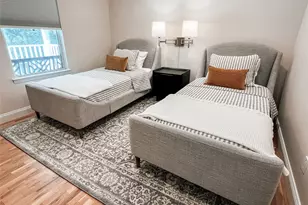 220 Pleasure Dr, Riverhead, NY 11901 - Photo 17