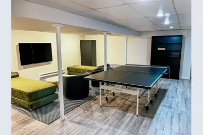 220 Pleasure Drive, Riverhead, NY 11901 - Photo 27