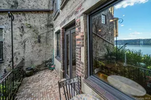 2501 Palisade Ave, Bronx, NY 10463 - Photo 9