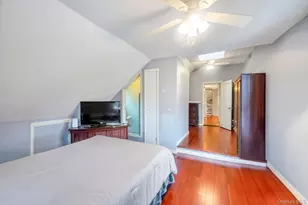 190 Connetquot Dr, Oakdale, NY 11769 - Photo 45