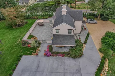 236 Berry Hill Road, Syosset, NY 11791 - Photo 27