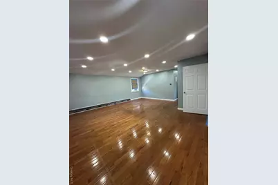 23518 147th Road, Rosedale, NY 11422 - Photo 5