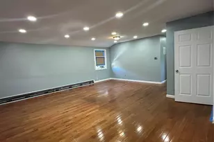 235-18 147th Rd, Rosedale, NY 11422 - Photo 5