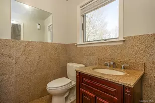 85 York Road S, Bloomingburg, NY 12721 - Photo 21