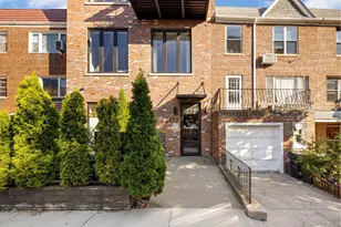 26-33 28th St, Astoria, NY 11102 - Photo 15