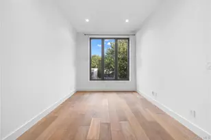 26-33 28th St, Astoria, NY 11102 - Photo 11