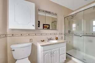 1 Crystal Dr, Great Neck, NY 11021 - Photo 13