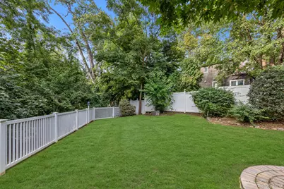 1 Crystal Drive, Great Neck, NY 11021 - Photo 21