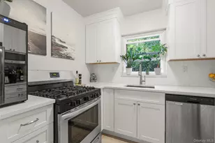 320 S Broadway, Tarrytown, NY 10591 - Photo 9