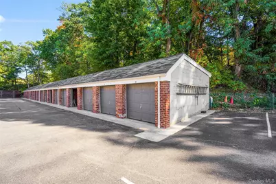 320 S Broadway #T2, Tarrytown, NY 10591 - Photo 13