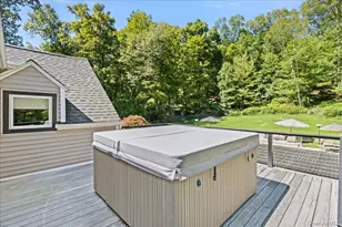 1570 Journeys End Rd, Croton on Hudson, NY 10520 - Photo 37